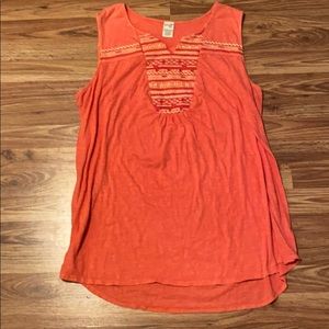 Tank top perfect to go under a jean jacket!